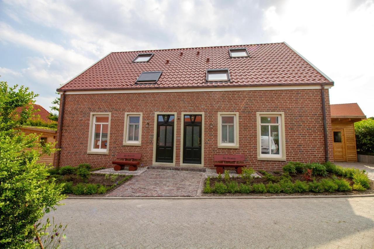 Up Besoeoek - Magnolie Mit Sauna Krummhoern Exterior photo